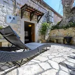 Old House Holiday home *
