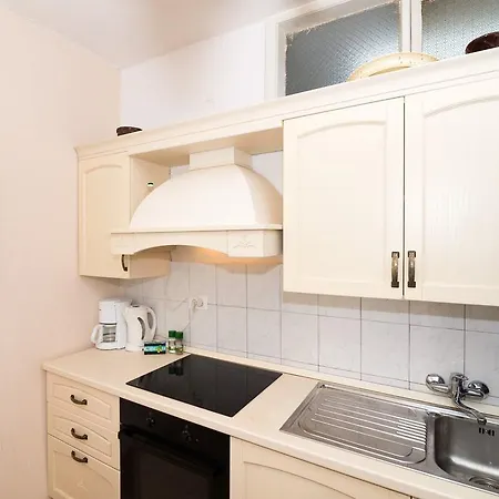 Dom wakacyjny Old House