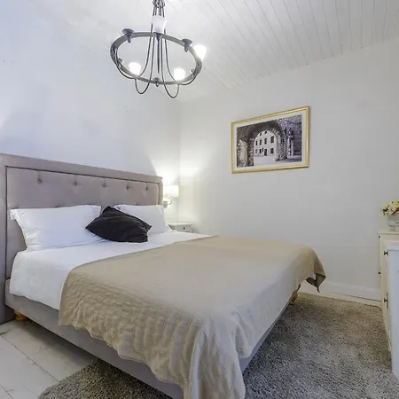 Old House * 杜布罗夫尼克